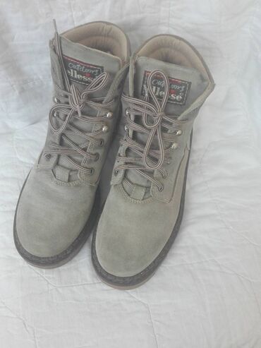 Gležnjače: Gležnjače, Ellesse, 41 — 7