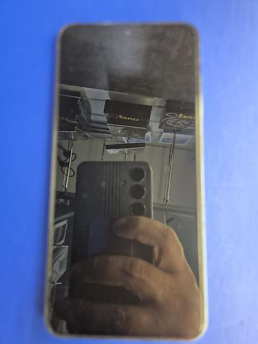 iphone 11 white: Samsung Galaxy S23 (модель SM‑S911B/DS), цвет на изображениях — 1