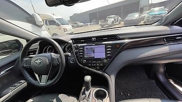 бампер на тойота виш: Toyota Camry: 2019 г., Автомат, Седан — 4
