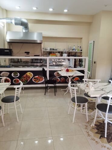 satıcı iş elanı: Sumqayıt şəhəri, 10-cu mikrorayon ərazisində yerləşən kiçik ölçülü bir