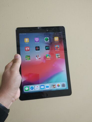 VAZ (LADA): Apple iPad Air, 9,7", 64 GB