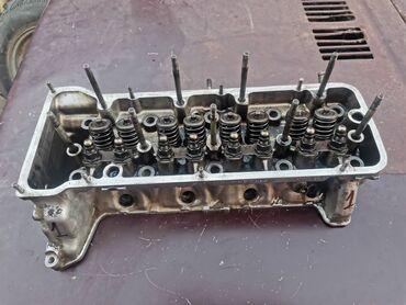 Auto delovi: Glava motor Lada 2121,21213 Niva br.1. Polovna, ocuvana. Skinuta sa — 2