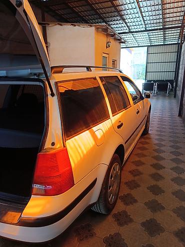 v klass: Volkswagen Golf Variant: 2000 г., 1.6 л, Бензин, Универсал — 1