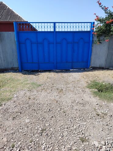 сдается 3 комнатная квартира: Ахсу, 3 м², 3 комнаты, Без бассейна, Газ, Электричество, Водопровод