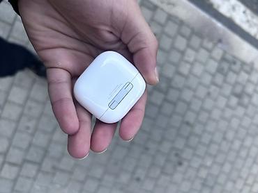 macbook air ucuz: Airpods 4 anc model uzerinde noqte bele cizigi yoxdu alinnan zamannan — 2