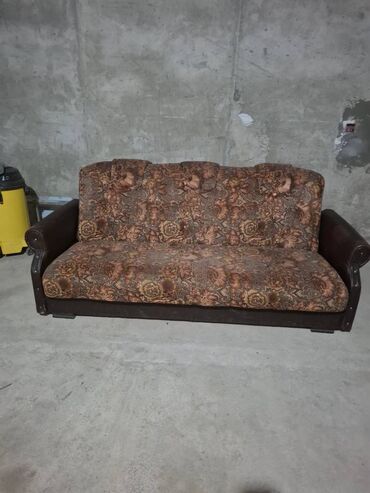 диван реклайнер: Divan bazali yaxwi veziyyetde