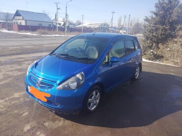 Honda: Honda Fit: 2004 г., 1.3 л, Вариатор, Бензин, Седан