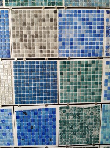 divar üçün kafel: Şüşə mozaika plitələri – müxtəlif rəng və fakturalarda - Material