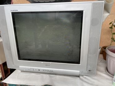 продаю старые телевизоры: Продам Телевизор Надо ремонт делать Район старый толчок Нижняя