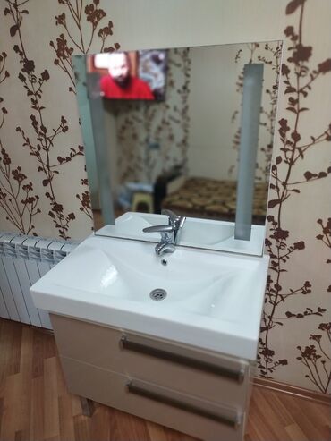 мойки для кухни в баку: Az işlenmiş moydadir ölçüsü 80×45 guzgusu isiqlidir ustundedi ki at lalafo.az мойки для кухни в баку: Az işlenmiş moydadir ölçüsü 80×45 guzgusu isiqlidir ustundedi ki