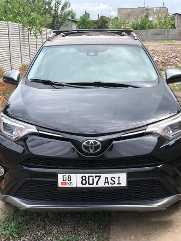 Toyota: Toyota RAV4: 2018 г., 2.5 л, Автомат, Бензин, Кроссовер