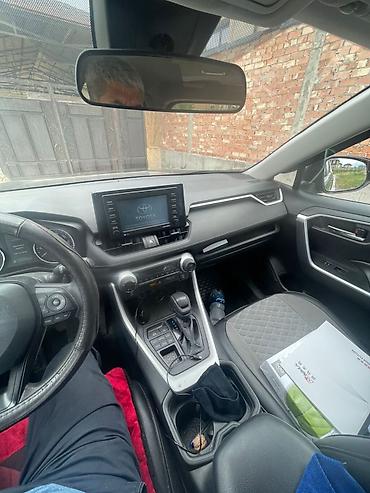 range rover evoque: Toyota RAV4: 2020 г., 2.5 л, Автомат, Бензин, Кроссовер — 6