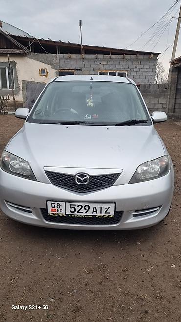 Mazda: Mazda Verisa: 2003 г., Автомат, Бензин, Хэтчбэк — 2