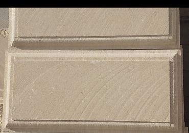 Dekorativ daşlar: Qumdaşı üzlük plitələri Məhsul təsviri: - Təbii qumdaşından kəsilmiş — 55