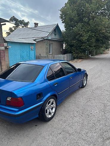 реснички е39: BMW 3 series: 1993 г., 2.5 л, Седан — 2