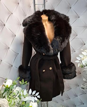 obim: ❤️❤️ Montoni i kaputi po 7400 din Elegantni ženski montoni i kaputi — 4