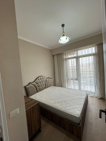 недвижимость в баку из рук в руки: KİRAYƏ VERİLİR ! 1 otaqdan 2 otaqa düzəlib hərbir şəraiti var yasamal