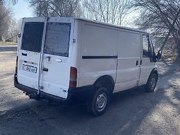 Легкий грузовой транспорт: Легкий грузовик, Ford — 4