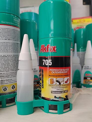 Суперклей: Akfix, Для дерева, В аэрозольном баллоне — 1