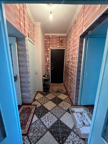 арча бешик квартира жер там: Просторная квартира с раздельными комнатами, предлагающая комфортное