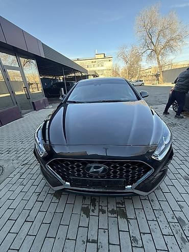 Hyundai: Hyundai Sonata: 2020 г., 2 л, Автомат, Газ, Седан — 2