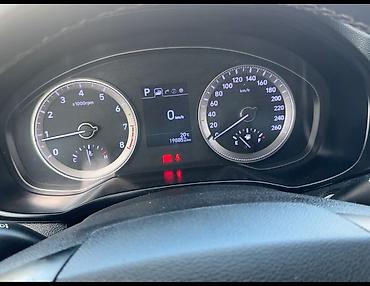 grander: Hyundai Grandeur: 2018 г., 3 л, Автомат, Газ, Седан — 3