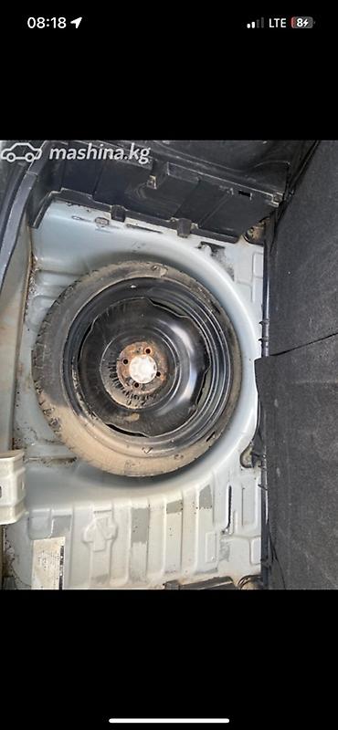 Toyota: Toyota Ist: 2003 г., Хэтчбэк — 10