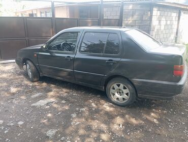матиз шына: Volkswagen Beetle: 1992 г., 1.8 л, Механика, Бензин, Седан