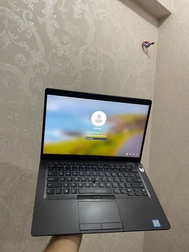 kampütür: İşlənmiş Dell 15 ", Intel Core i5, 256 GB, Ünvandan götürmə