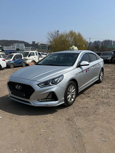 Hyundai: Hyundai Sonata: 2021 г., 2 л, Типтроник, Газ, Седан