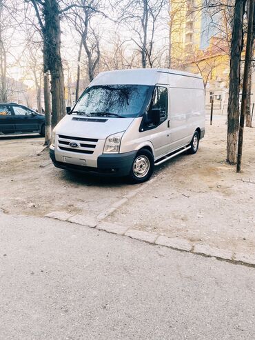 fort fokus: Ford Transit: 2.2 л | 2009 г. | 325000 км Бус