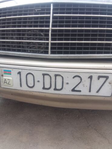запчасти опель вектра б: Bu, Azərbaycan nömrə nişanına malik bir avtomobildir. Nömrə nişanı
