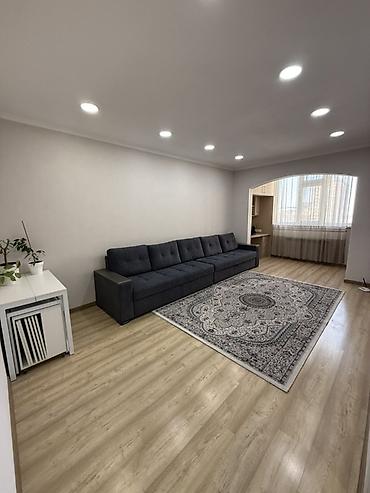 Продажа квартир: 3 комнаты, 98 м², ул. Чынгыз Айтматова 3 этаж, Косметический ремонт — 2