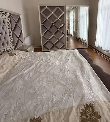 dastan yataq dəsti: Zərif dizaynlı yataq otağı dəsti - Dəst tərkibi: - Yumşaq velvet — 2