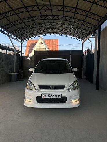 Toyota: Toyota Ipsum: 2003 г., 2.4 л, Автомат, Бензин, Минивэн — 2