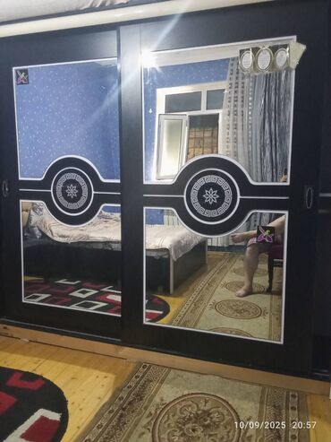 Dolablar: İşlənmiş, Komod, Kredit yoxdur, Rusiya