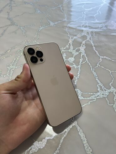 айфон по дешевке: IPhone 12 Pro, Б/у, 128 ГБ, Золотой, 100 %
