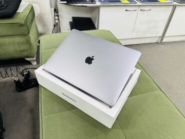 Ноутбуки: Ультрабук, Apple, 8 ГБ ОЗУ, Apple M1, 13.3 ", Б/у, Для несложных задач, память SSD