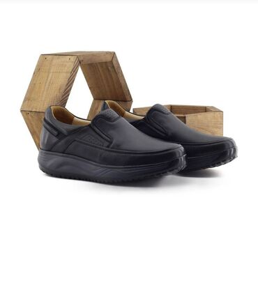 ботинки натуральн: Наши мужские туфли из натуральной кожи, обеспечивающие особый комфорт