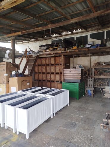 Bitkilər üçün dibçəklər: Dibçək güldanlar. Dipçəklər bir başa sexdən.Sex qiymətinə. ♦️Endrim — 9