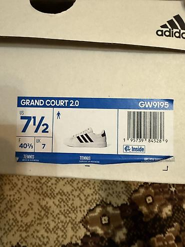 Ayaqqabılar: Orjinal adidas. Adidasın oz resmi saytınnan 70 dollara alınıb. Hec bir — 3