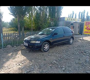 Mazda 323: 1998 г., 1.3 л, Механика, Бензин, Хэтчбэк