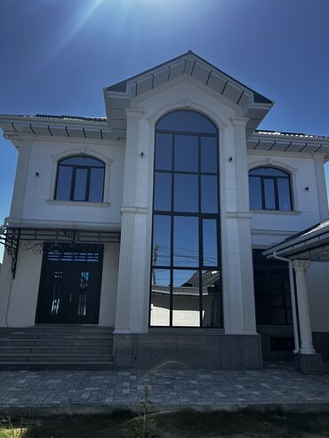 продаю дом савхоз фрунзе: Дом, 280 м², 6 комнат, Собственник, Евроремонт