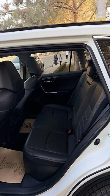 купить л 200: Toyota RAV4: 2021 г., 2.5 л, Вариатор, Гибрид, Кроссовер — 5