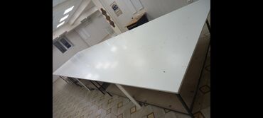 закройный стол: Закройный стол жакшы абалда. узуну 7 метр, туурасы 180см