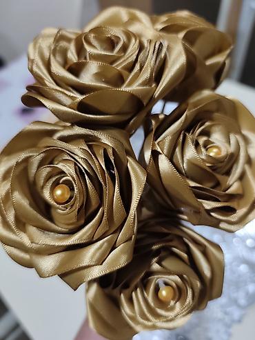 houseware: Ručni buketi od satenskih i organza cvetova - Ručno izrađeni — 8