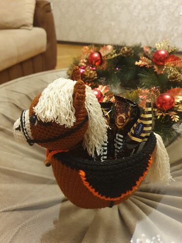 Konfet qabları: Yenil il temalı əl işi “Şaxta Baba” konteyneri - Material: əl ilə — 15