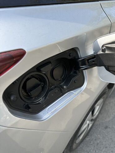 Toyota: Toyota Prius: 2021 г., 1.8 л, Вариатор, Гибрид, Хэтчбэк — 15