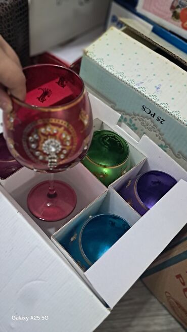 Digər dəstlər və servizlər: Şüşə qablar və stəkanlar dəsti - Dondurma/kokteyl üçün şüşə qablardan — 31