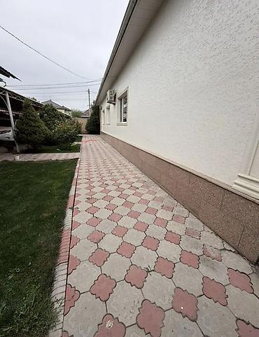 Долгосрочная аренда домов: 🏡 Сдаётся дом в Орто-Сае 5 комнат, участок 11 соток. Свежий ремонт — 17